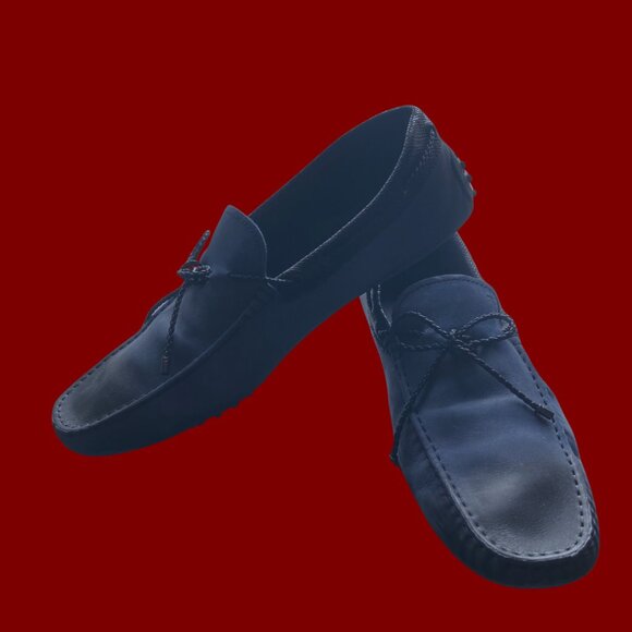 Luxe Italian Navy Suede Driving Loafers by TOD'S | Size 13.5 - Picture 2 of 9